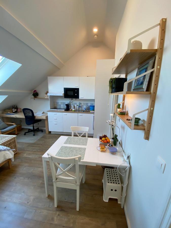Logies-M Comfort Studios Inc Bikes B&B Ostende Exterior foto