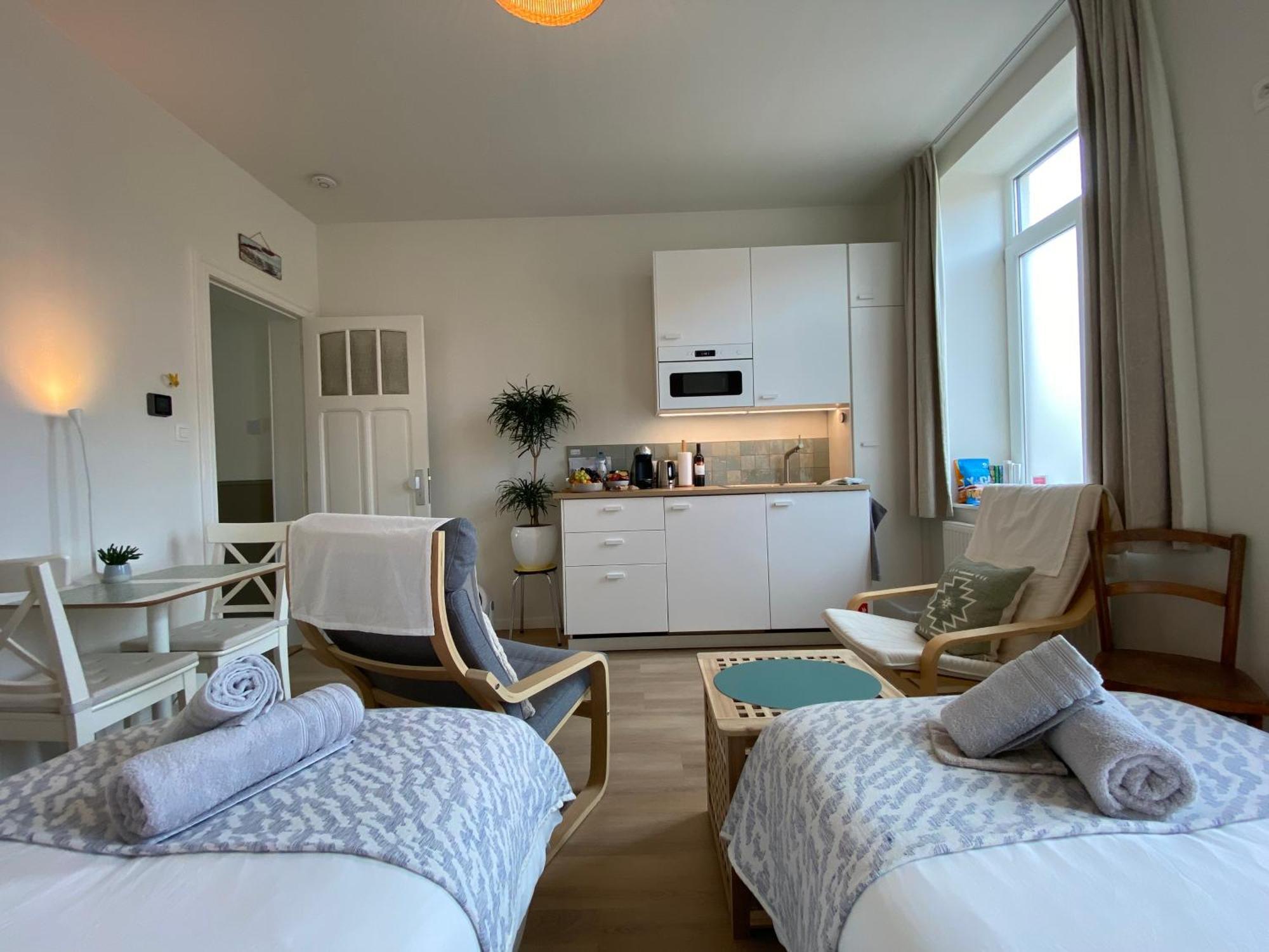 Logies-M Comfort Studios Inc Bikes B&B Ostende Exterior foto