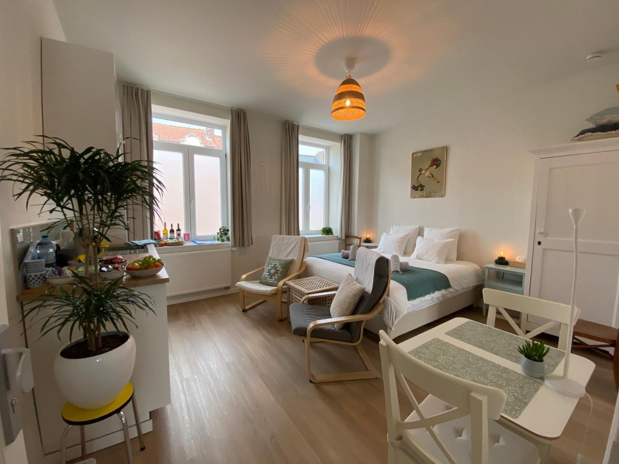 Logies-M Comfort Studios Inc Bikes B&B Ostende Exterior foto